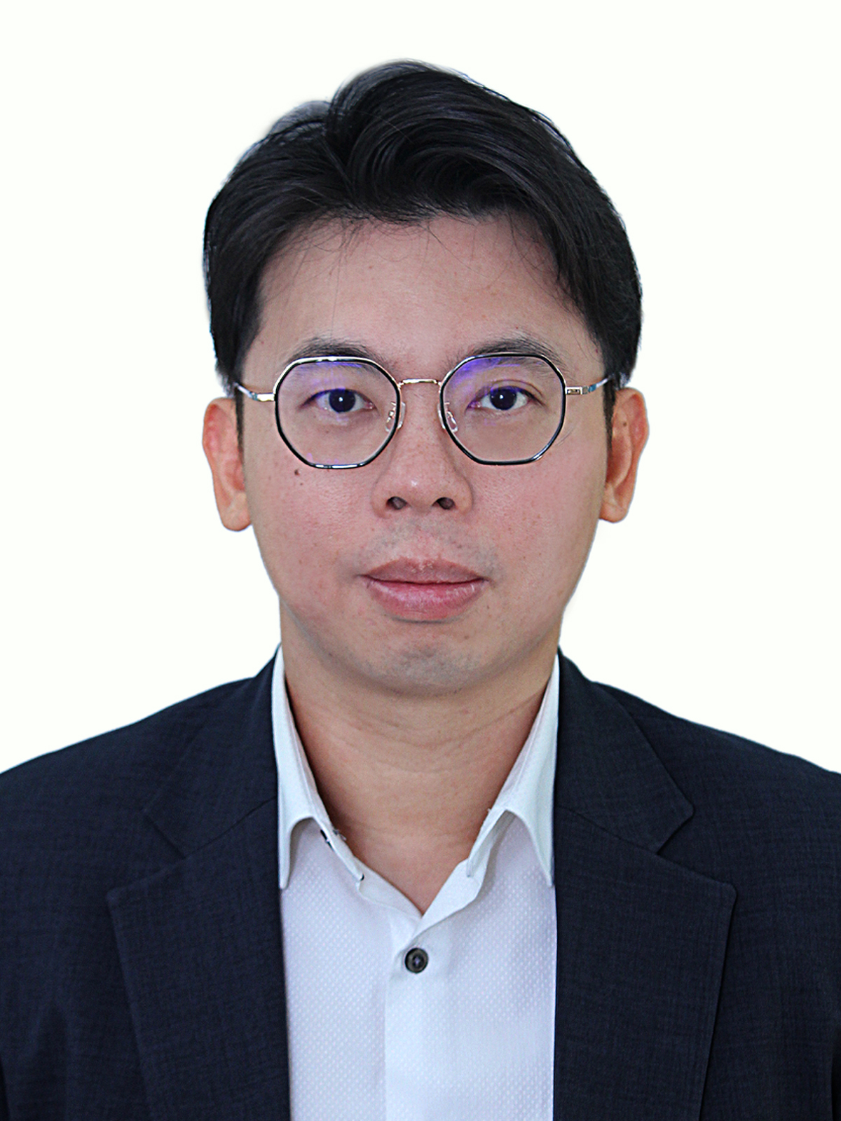陈镇伐 JAMES TAN JIN HUAT